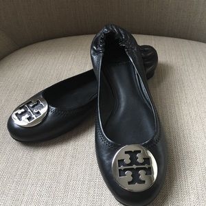 Tory Burch Reva Black Leather Flats Silver Logo